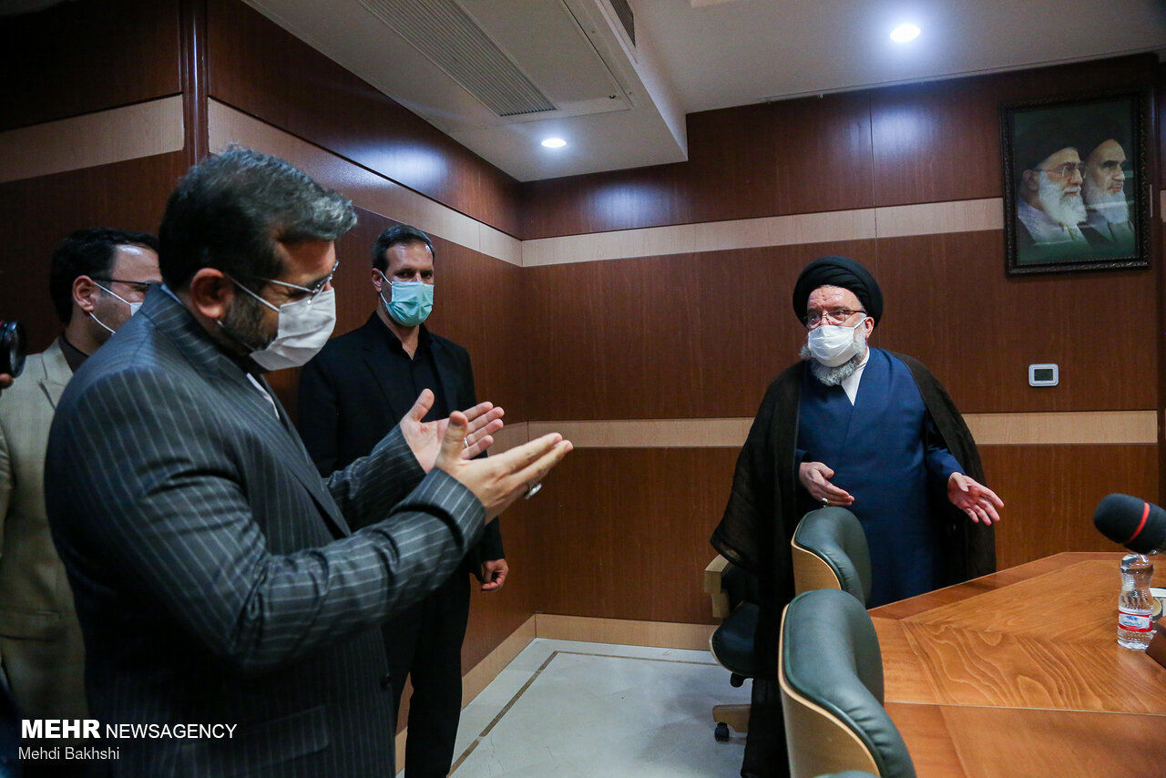 تصاویر: دیدار وزیر فرهنگ با مراجع و علمای قم