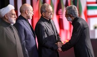 تصاویر: حضور سران قوا در مصلای تهران برای استقبال از مهمانان خارجی