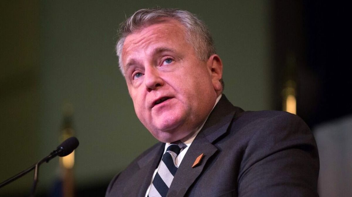 سفیر آمریکا ، مسکو را ترک کرد