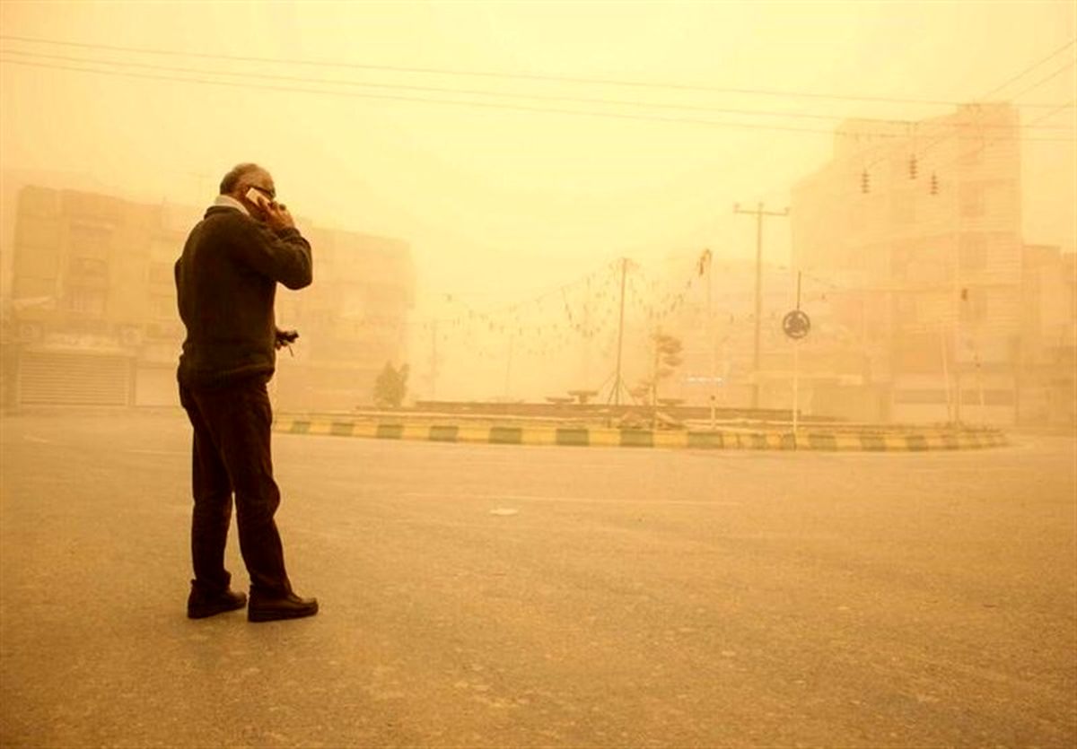 گردوخاک در جادههای ۴ استان | ترافیک سنگین در محور بومهن-تهران