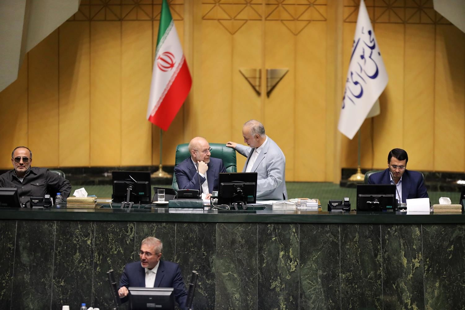 تصاویر: نشست بررسی برنامه هفتم توسعه در صحن علنی مجلس 