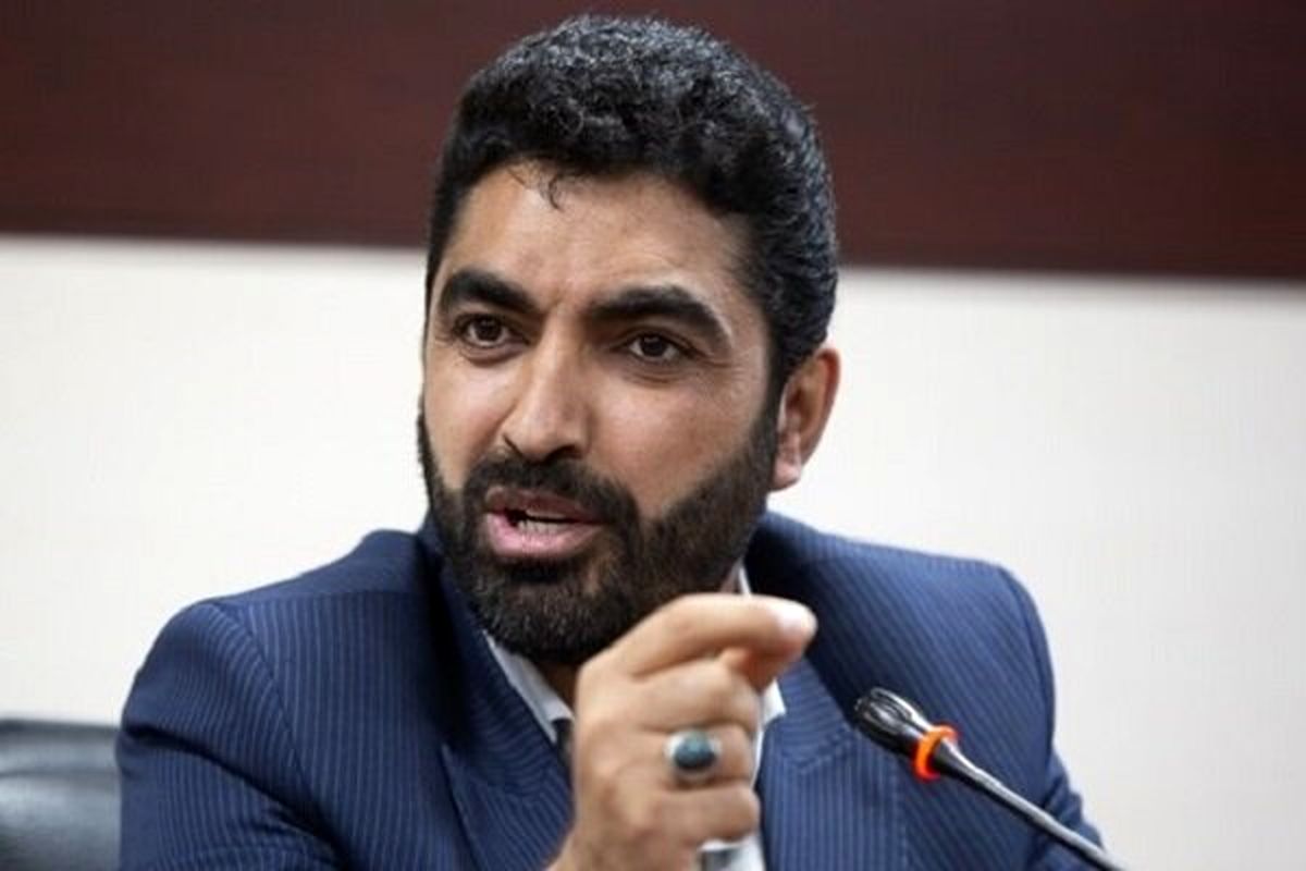 نیازمند کارگزارانی عاقل و ضد فساد هستیم