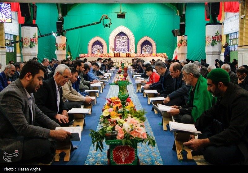 تصاویر: جمع خوانی قرآن کریم در حسینیه اعظم زنجان 
