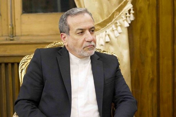 روایت عراقچی از تماس پاشینیان با رئیس‌جمهور ایران