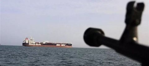 بیانیه سپاه: تنگه هرمز بسته شد/دومین شناور متخلف مورد اصابت قرار گرفت/ آشیانه پهپادهای MQ-9 آمریکا در اردن منهدم شد