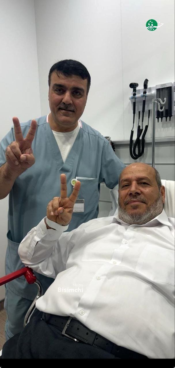 اولین عکس از خلیل الحیه، از رهبران سیاسی حماس بعد از گریز از ترور