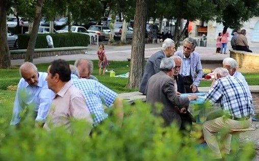 خبر مهم از وام بازنشستگان | پیامک واریز ۵۰ میلیونی بانک رفاه رسید؟