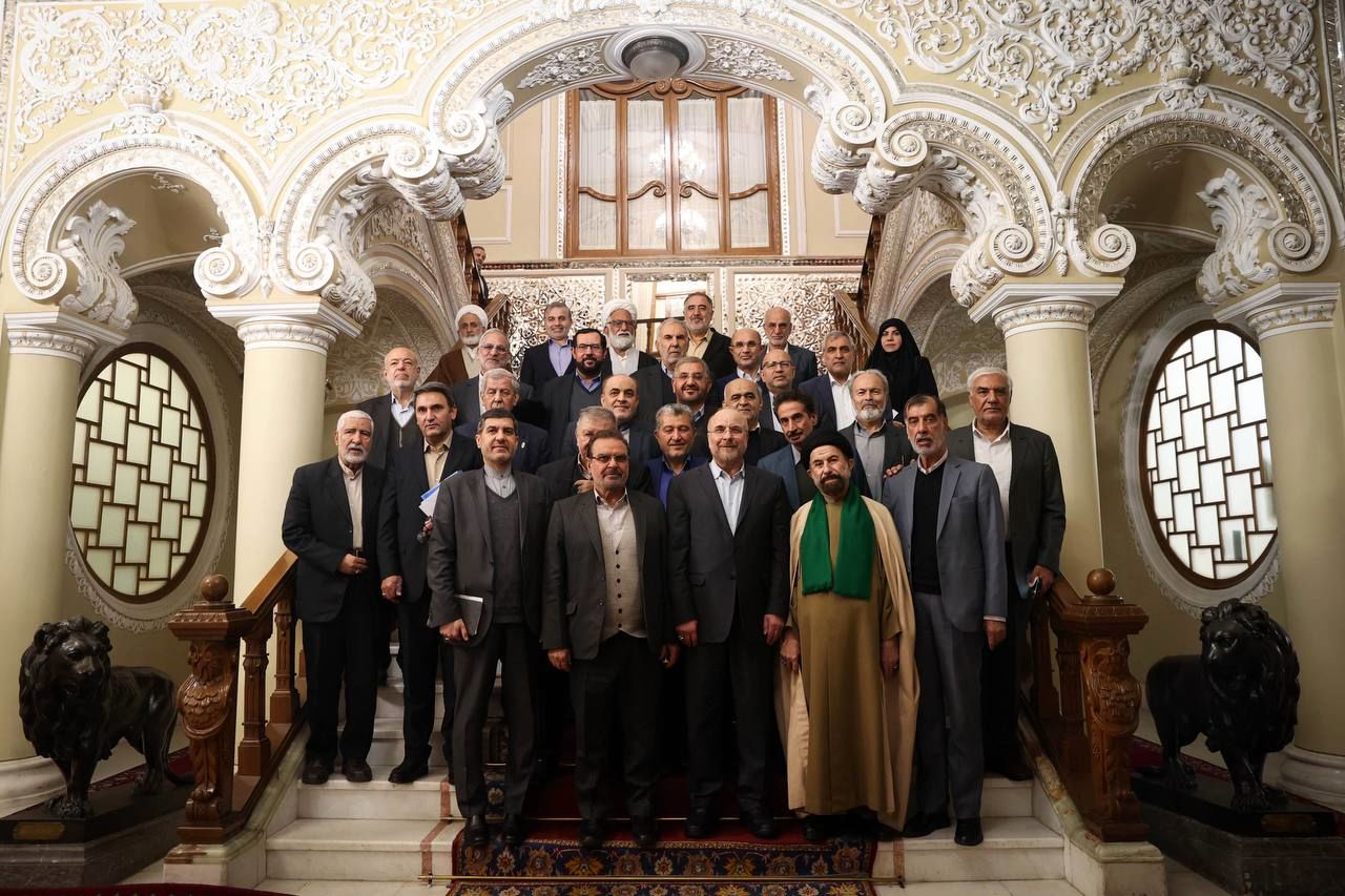 دیدار رؤسای مجامع نمایندگان ادوار ۳۱ استان با قالیباف
