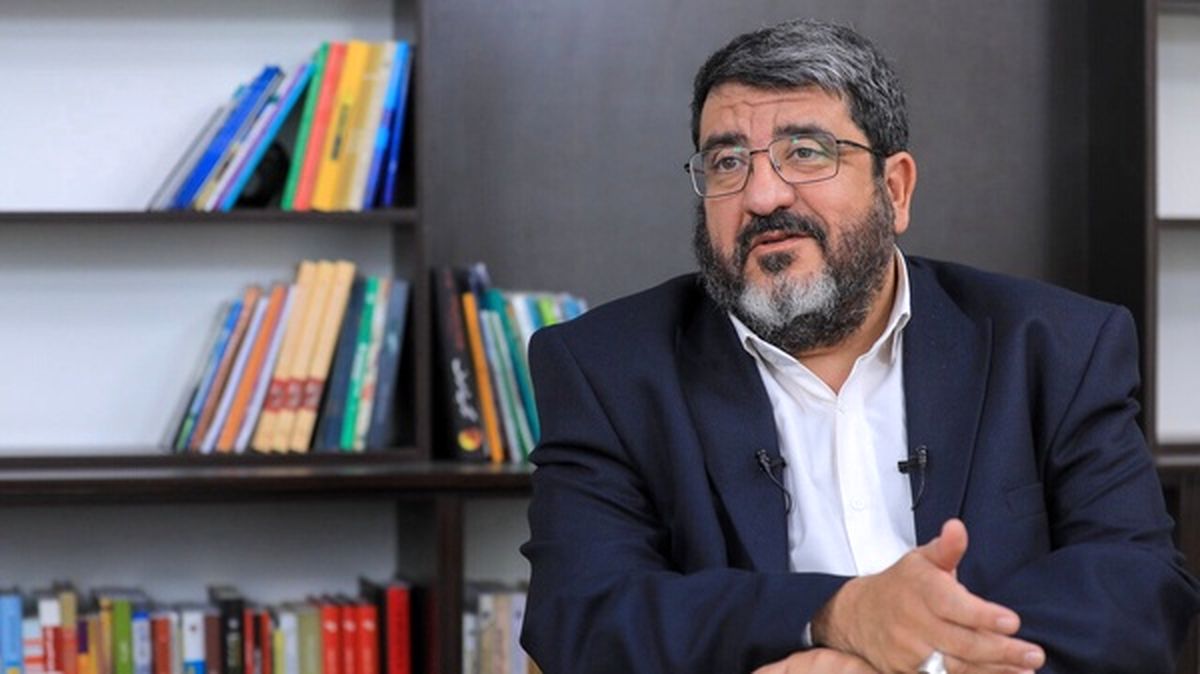 ایزدی: از خوش‌بینی مفرط به مذاکرات باید پرهیز کرد