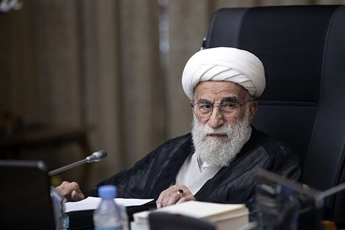 وظیفه حراست از جمهوریت و اسلامیت نظام بر عهده شورای نگهبان است