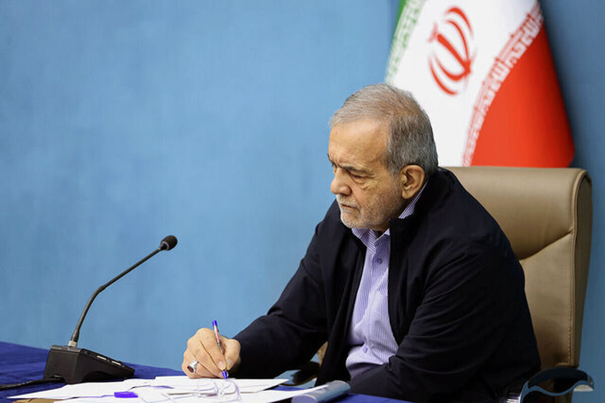 رئیسجمهور از وضعیت خانوادههای آسیبدیده از جنگ دیدن کرد