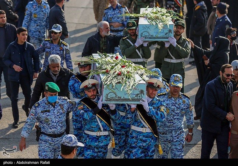 مراسم استقبال از ۶ شهید گمنام در پایگاه شکاری شهید نوژه همدان