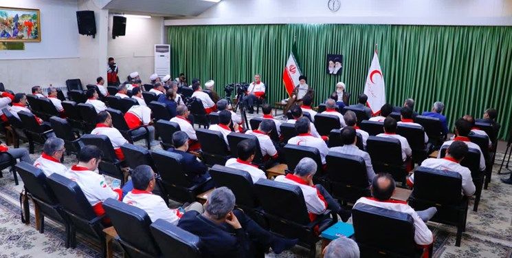 علم‌الهدی: نهادهای کشوری باید در پیک‌های زیارتی مشهدالرضا(ع) به میدان بیایند