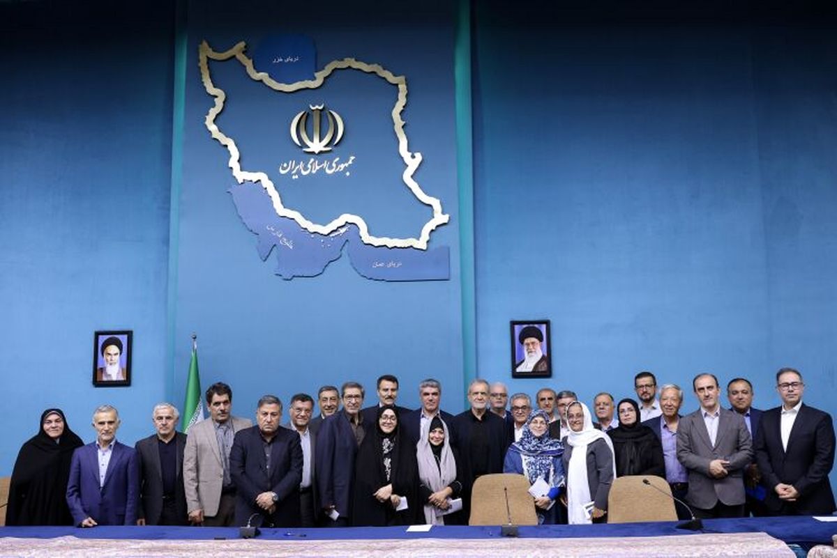 قدردانی پزشکیان از رفتار آگاهانه ملت ایران در بزنگاههای حساس/آمادگی داریم با اپوزیسیون هم گفتوگو کنیم