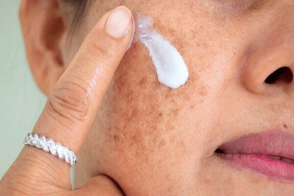 چه اشتباهاتی در تابستان به پوست آسیب می‌زند؟