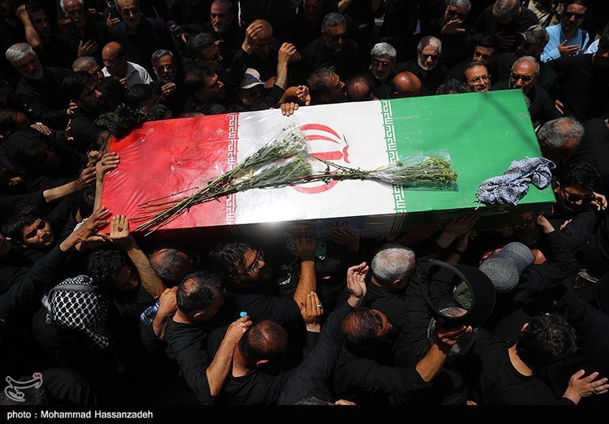 خاک‌سپاری ۲۶۳ شهید حمله اسرائیل به ایران، در تهران