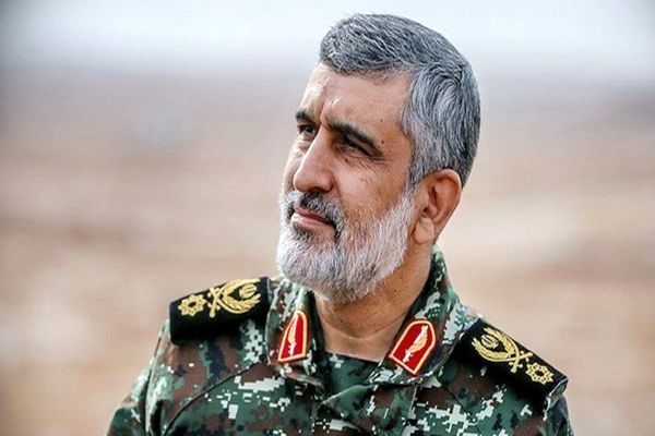 فیلم بسیار جالب از سه فرمانده بزرگ موشکی کشور