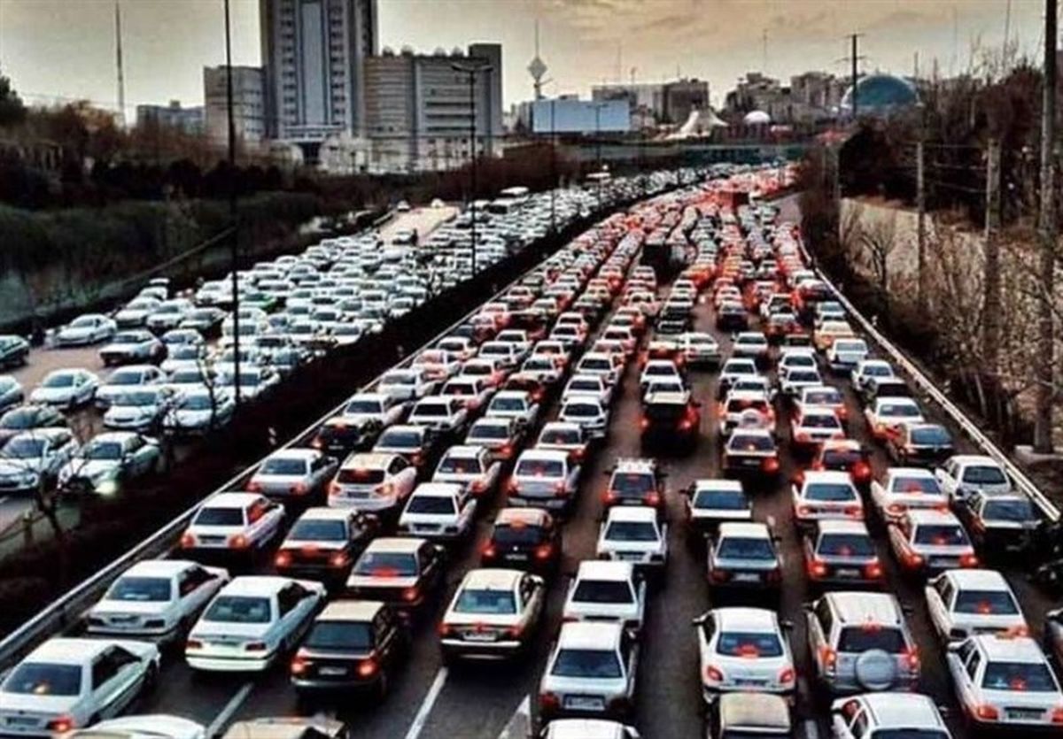 خبر مهم برای پاییز تهران | شناورسازی ساعات کاری کارمندان در مهر ادامه دارد