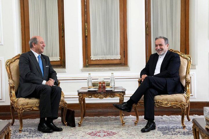 دبیرکل وزارت امور خارجه ایتالیا با عراقچی دیدار کرد