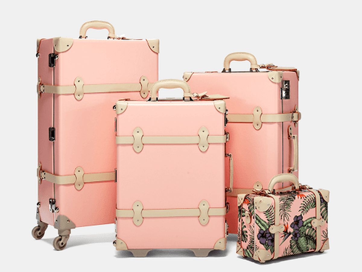 نکات طلایی برای خرید، بسته بندی و تزیین چمدان عروس و داماد در ماه عسل