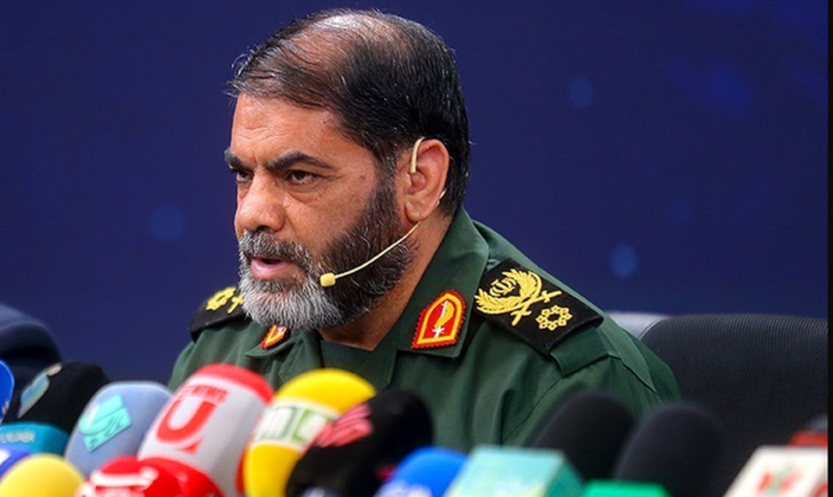 سردار معروفی: دشمنی بسیج با آمریکا و فقر به یک اندازه است