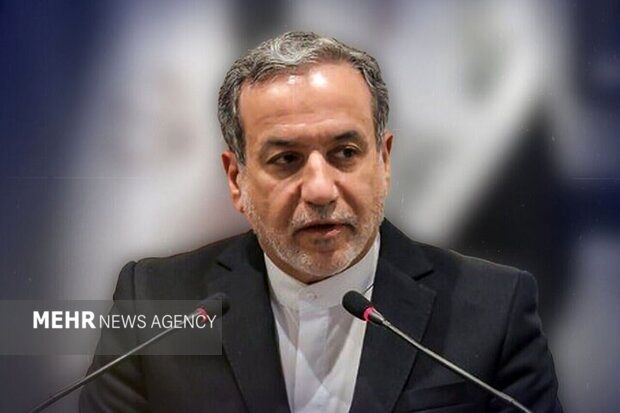 عراقچی: سرکوب جنایتکاران تا زمانی که دست از این کار بردارند ادامه دارد
