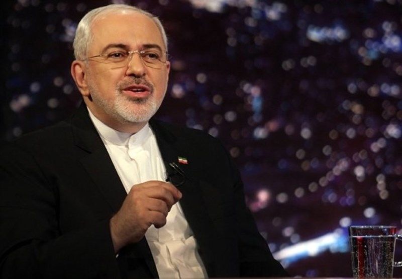 ظریف: توپ در زمین ایران نیست