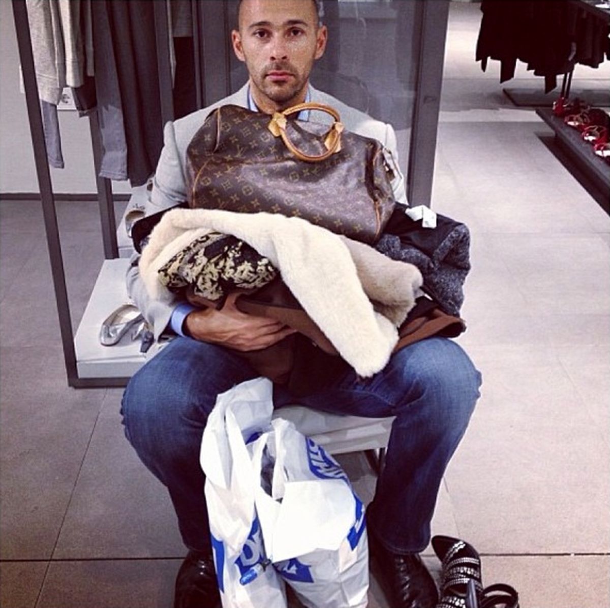 حالات مردان هنگام خرید زنان/تصاویر