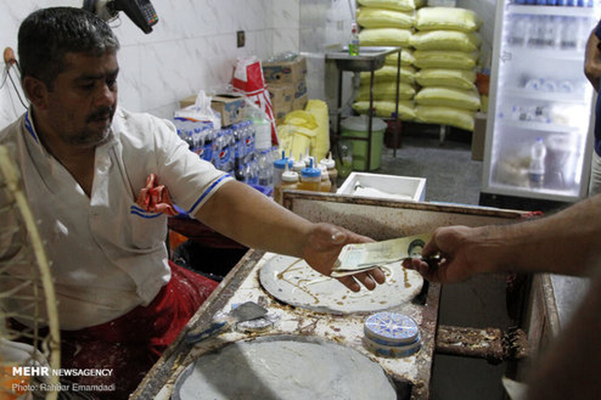 تصاویر: نان ایرانی که به نام اماراتیها درحال ثبت هستند؟!