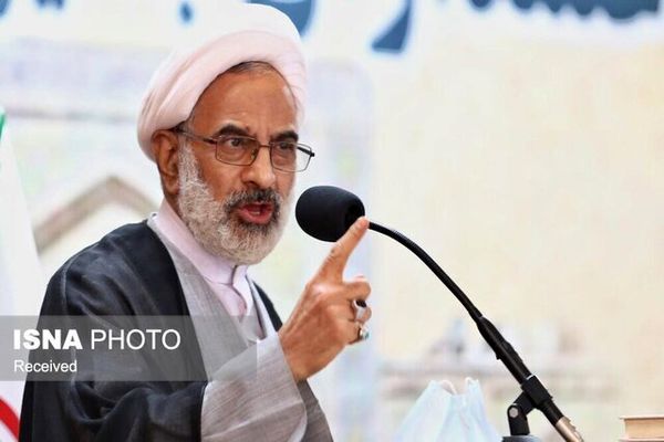  نماینده ولی‌فقیه در سپاه: هدف اصلی دشمن تسلیم کردن ایران است 