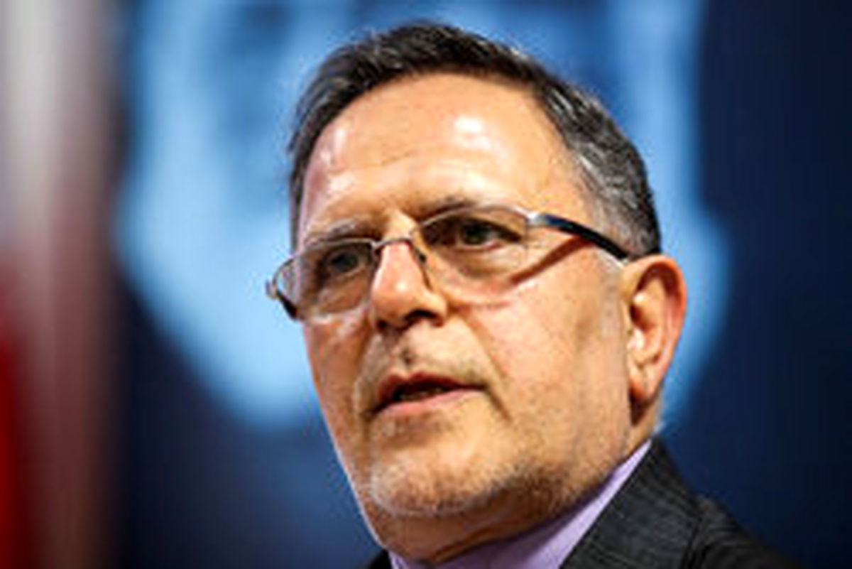 مسافران برای خرید ارز مدتی صبر کنند