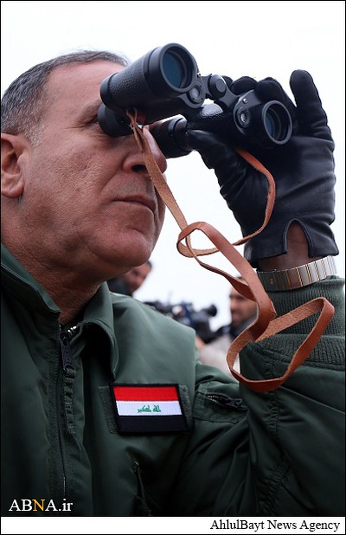 وزیر دفاع عراق در خط مقدم جنگ/تصاویر