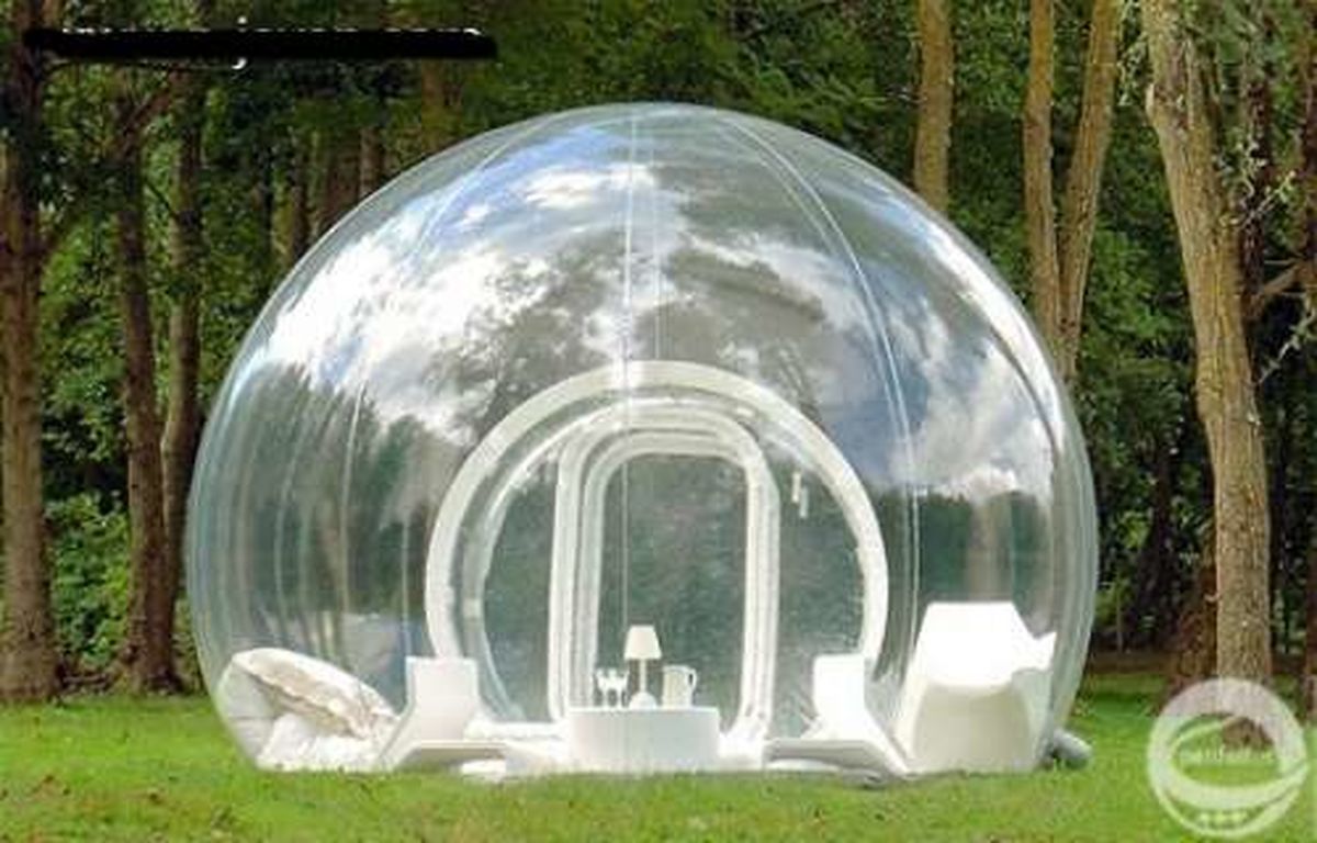 چــادر مسافرتی شفـــاف / تصاویر