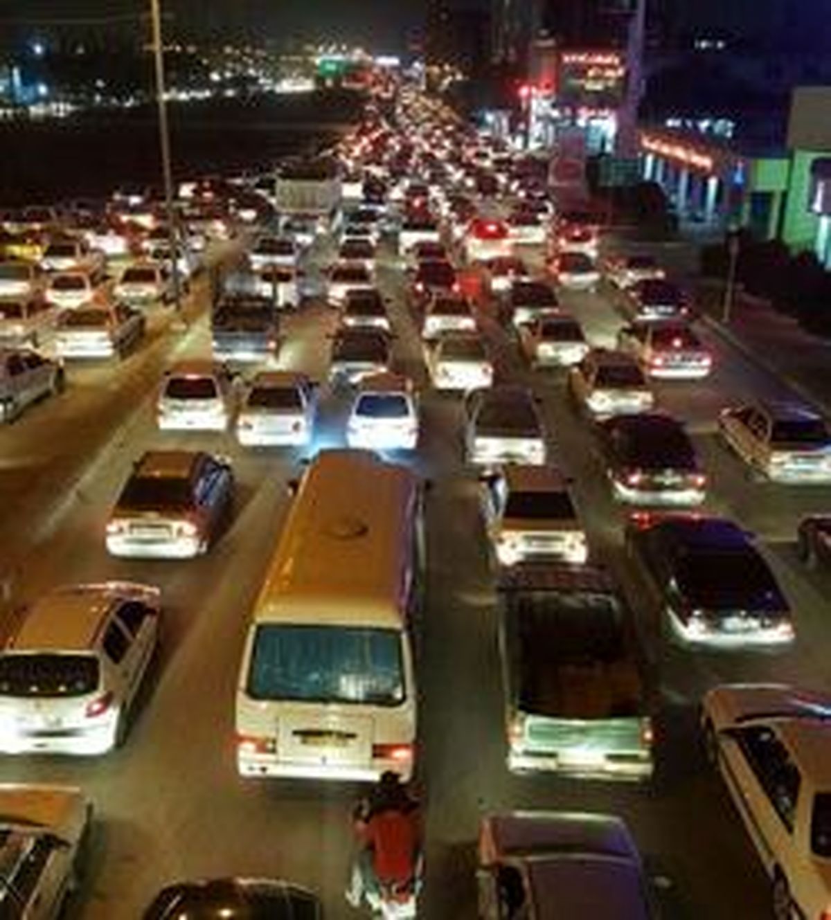 صدای انفجار در دزفول مردم را به خیابان‌ها کشاند +عکس