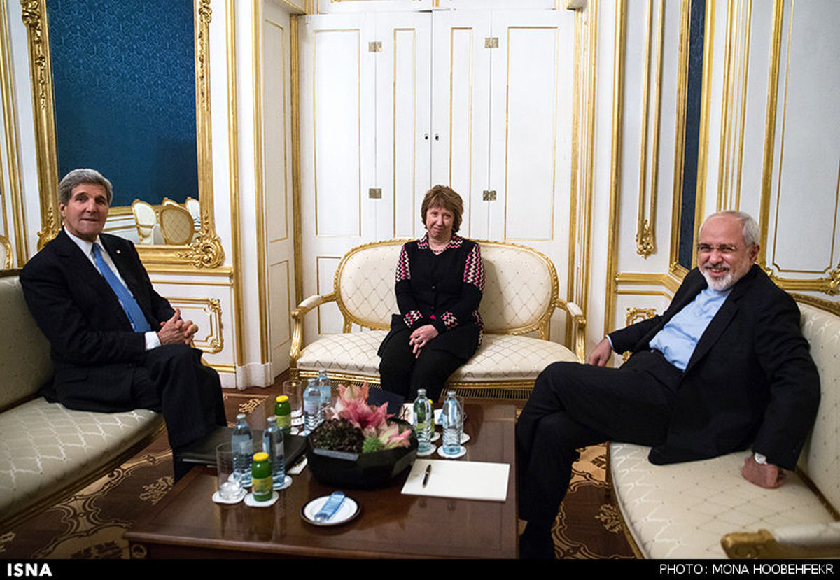 عکس/نشست 3جانبه ظریف،کری و اشتون