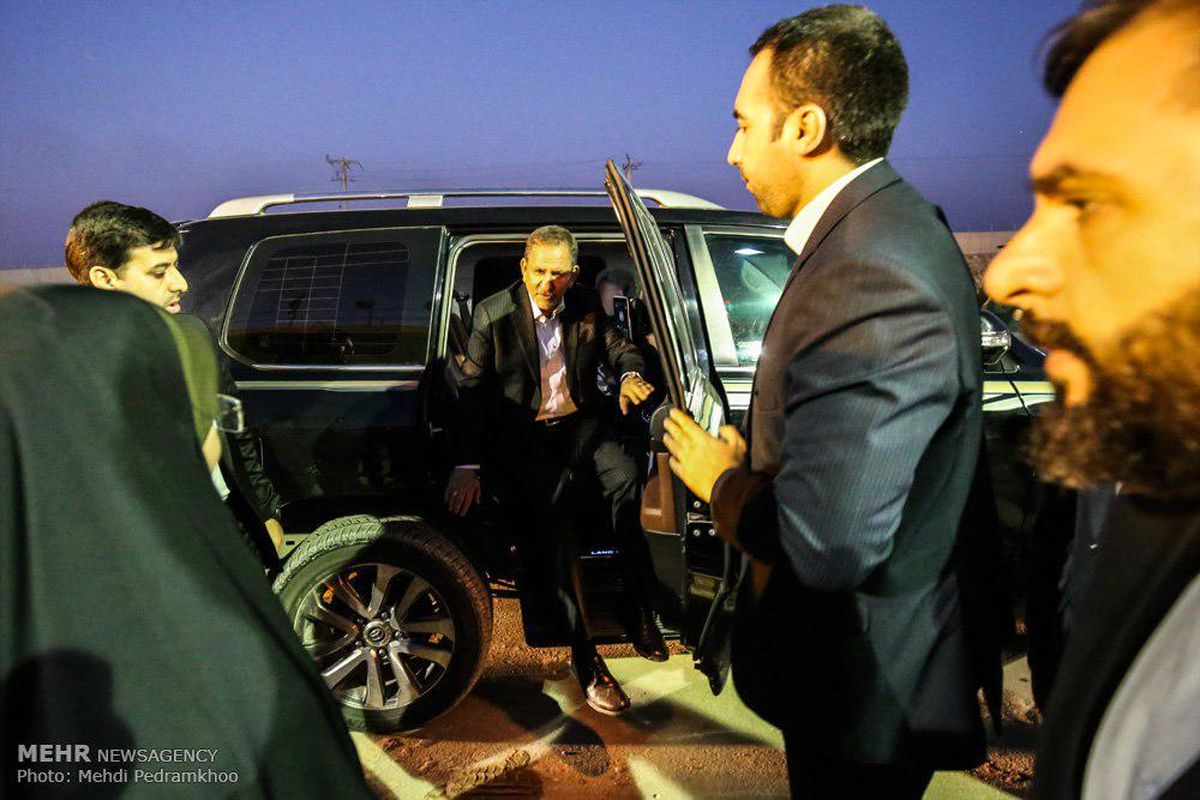 ماشین جهانگیری در سفر خوزستان/عکس