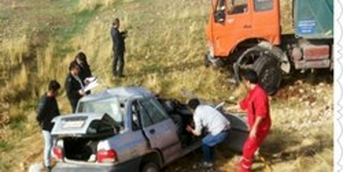 ۵ کشته در تصادف پراید با کامیون در کیاسر