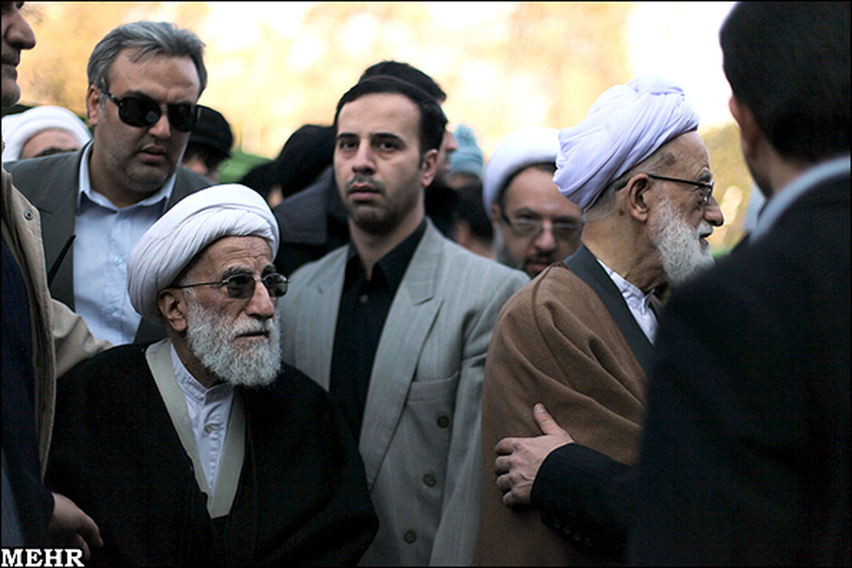 تشییع پیکر شهید مصطفی احمدی روشن