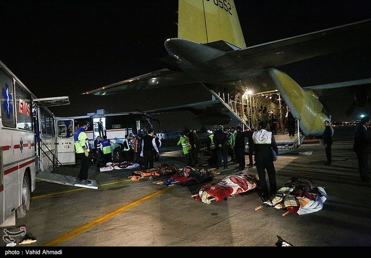 تصاویر: ورود پنجمین گروه از مصدومان زلزله به تهران