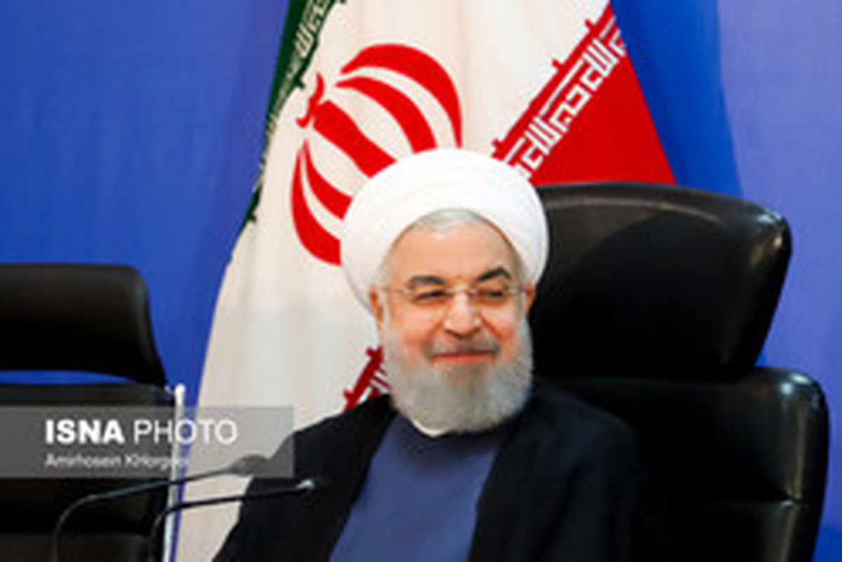 روحانی: چرا بر سر مسایل روشن با هم میجنگیم