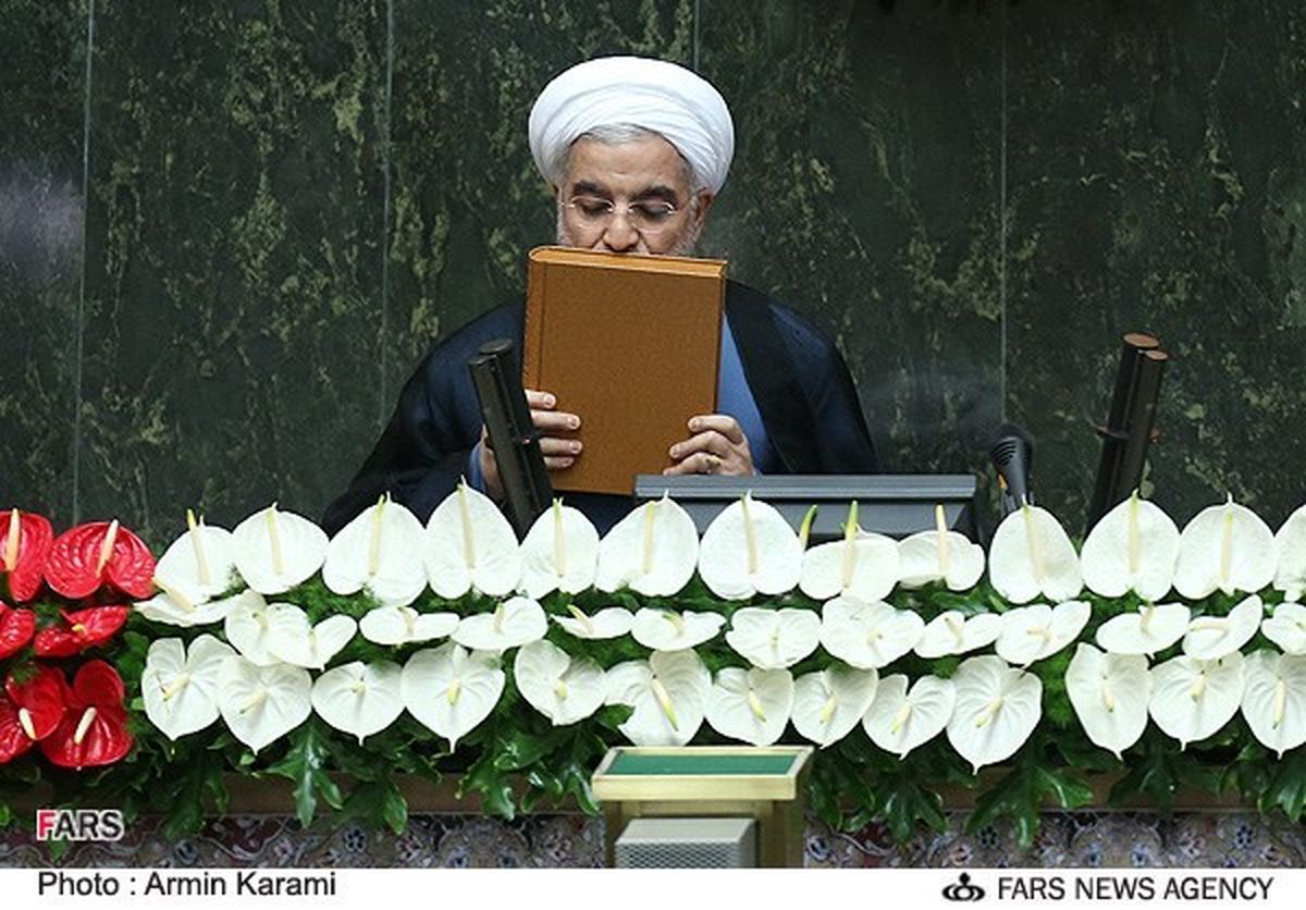 ۳ اپیزود از ادعای بی‌سابقه‌ترین مراسم تحلیف تاریخ ایران!/ از تحریم‌های جدید آمریکا تا ادعای حضور مقامات کشورهای خارجی