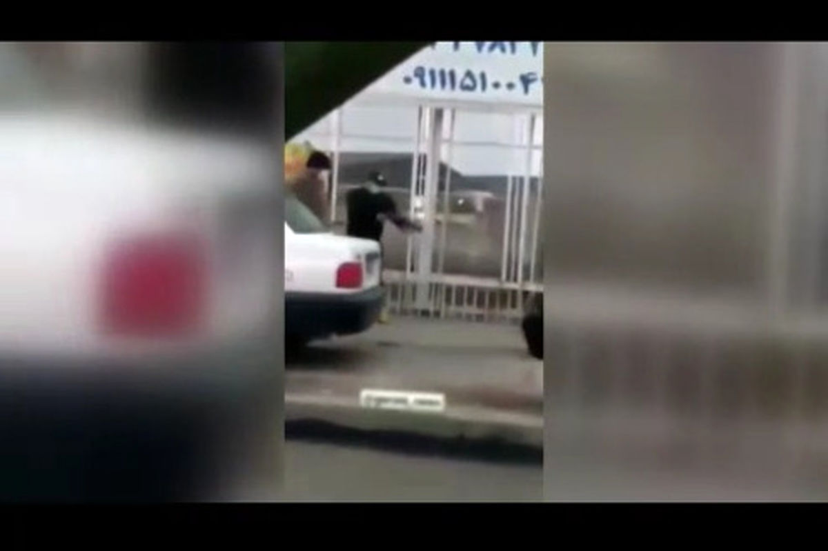 تیراندازی با وینچستر در روز روشن توسط اراذل و اوباش در ساری +فیلم