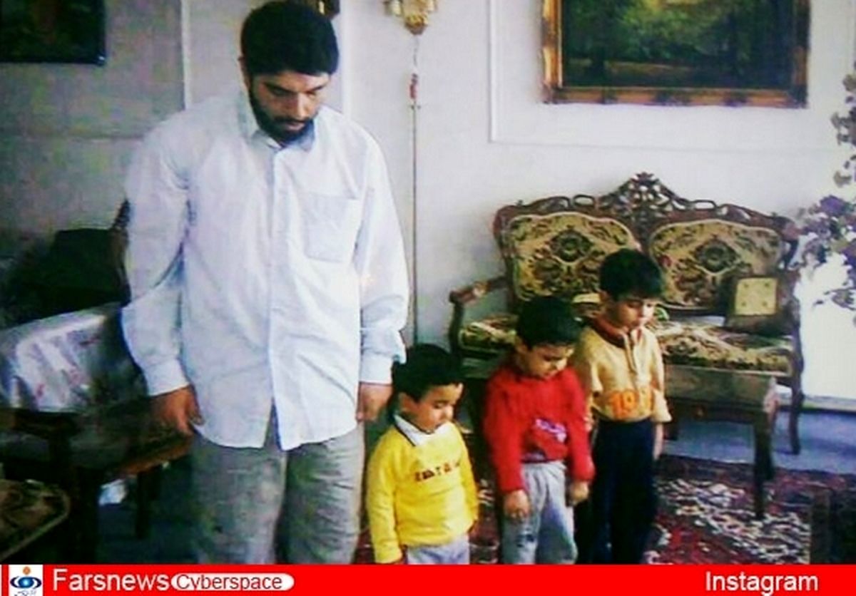 نمازجماعت دوست داشتنی شهید منا با کودکان +عکس