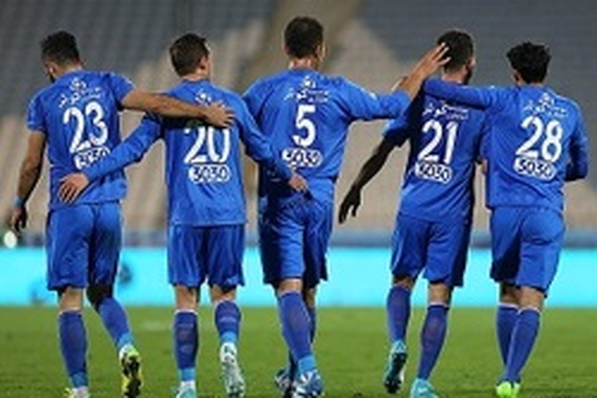 پنجره نقل و انتقالاتی استقلال بسته می‌شود