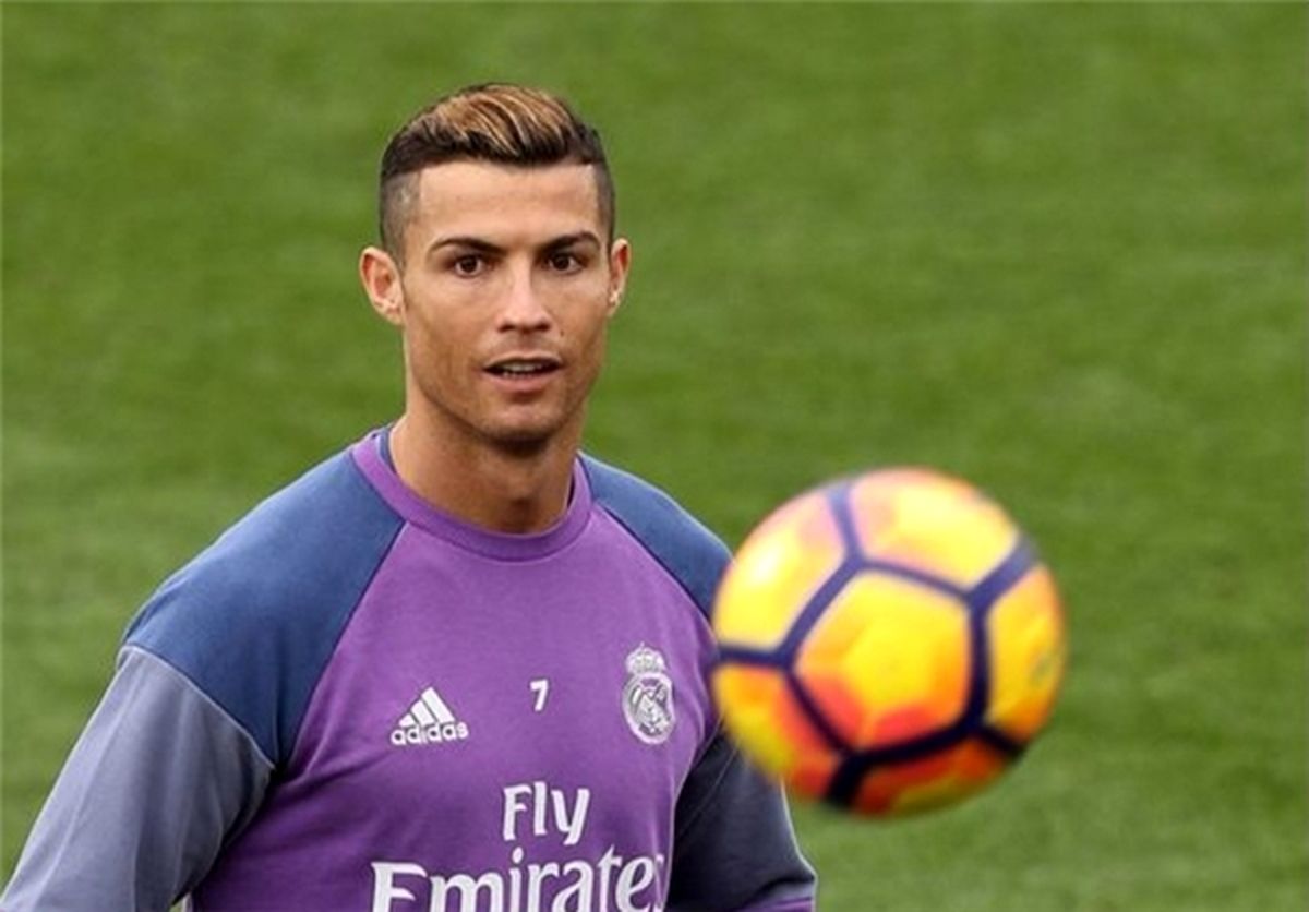 چهره جدید رونالدو برای توپ طلا +عکس