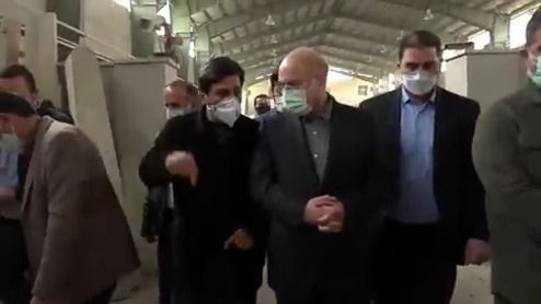 فیلم: رئیس مجلس در کارخانه برش سنگ تایل شمس آباد