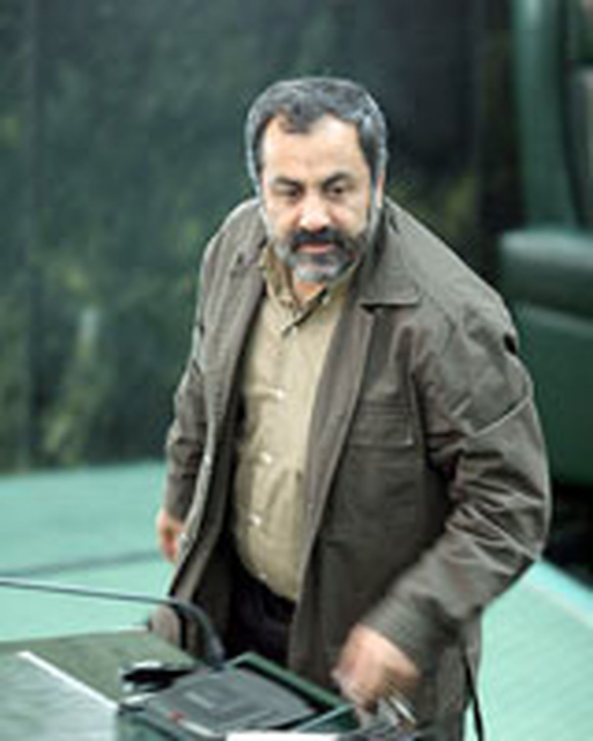 نظر افروغ درباره کار حداد عادل