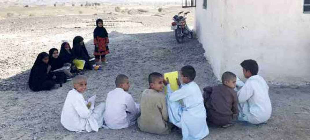 سهم «هیچ» کودکان این روستا از امکانات آموزشی