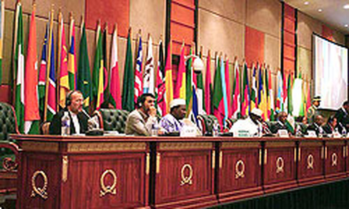 انتقاد رئيس‌جمهور از مناسبات حاكم بر جهان