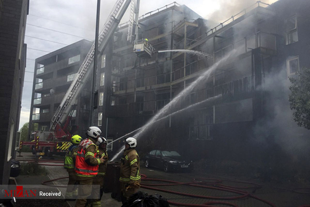 تصاویر: آتش سوزی در یک مجتمع آپارتمانی در لندن